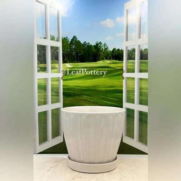 Pancho White Ceramic Planter Pot with Saucer Attached - Picture 2 of 9